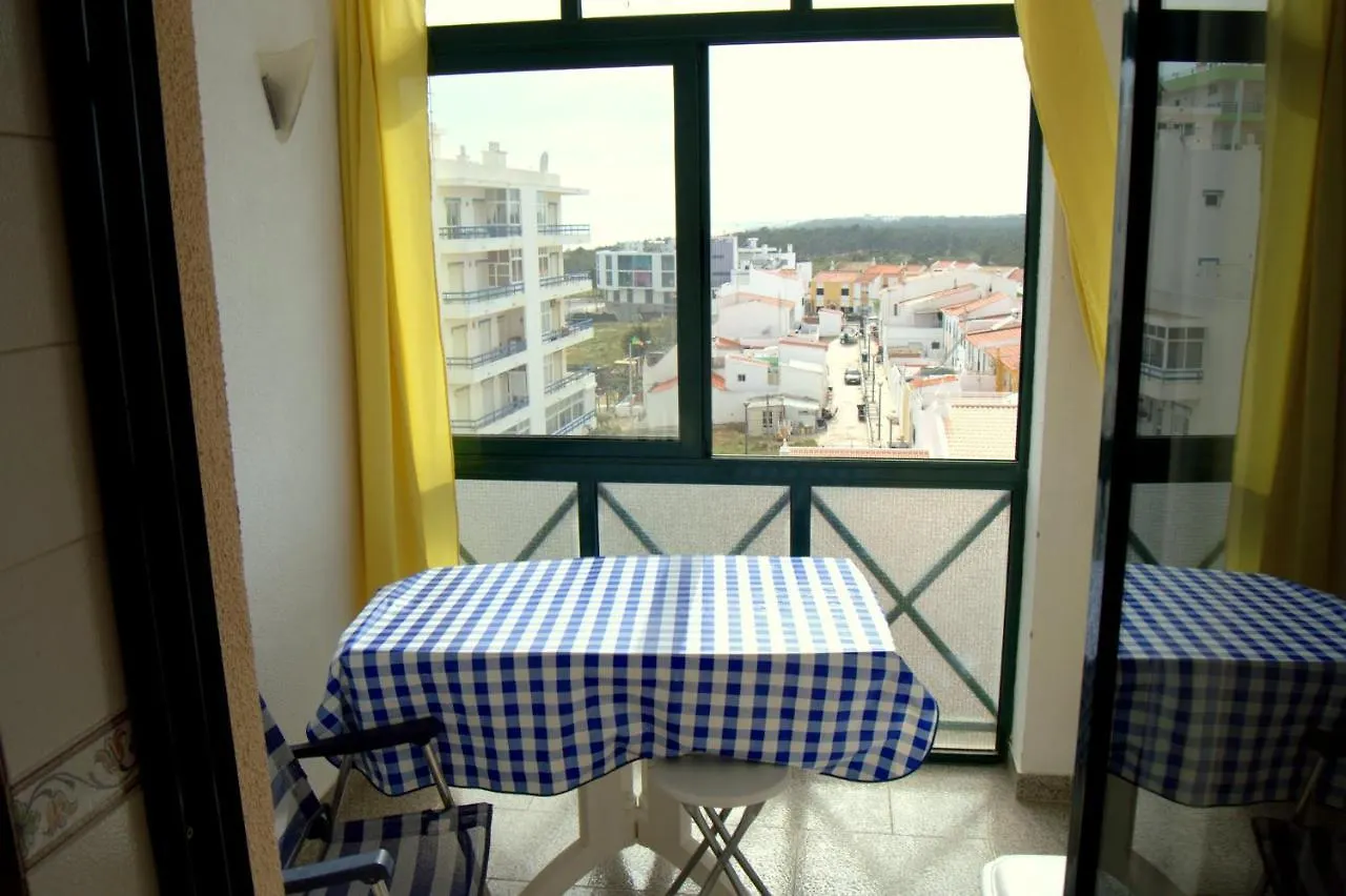 Apartamento T1 Com Vista Mar Na Praia De Monte Gordo Portugal